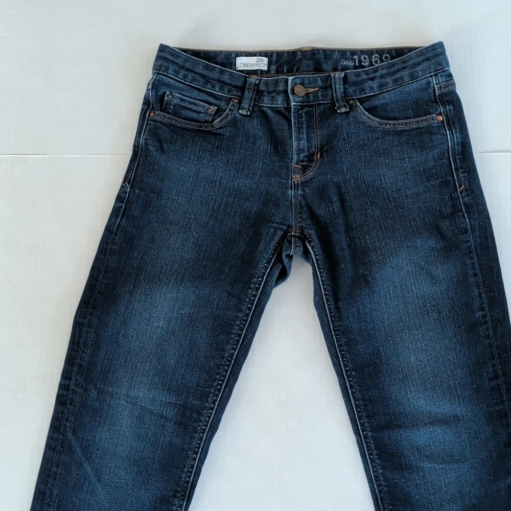 Gap 1969 Real Straight Leg Denim Jeans 28R Dark Wash Blue Pockets - Picture 9 of 16